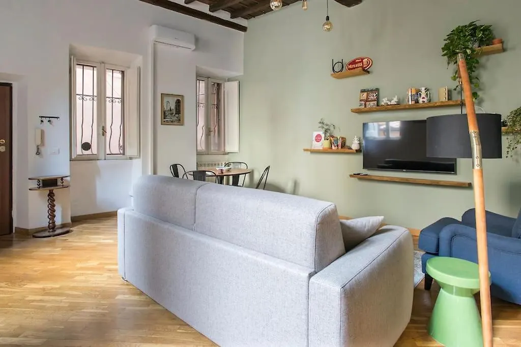 Casa Verde - Cozy apartment by Campo de’ Fiori Roma 0*,  Italia